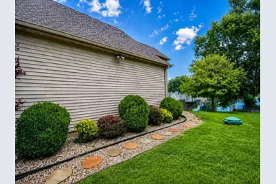 37 Covington Drive, Valparaiso, IN 46385 - Photo 34