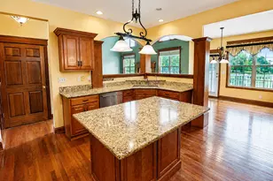 37 Covington Dr, Valparaiso, IN 46385 - Photo 4