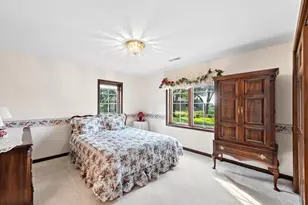 8133 Ridgeview Rd, Michigan City, IN 46360 - Photo 22