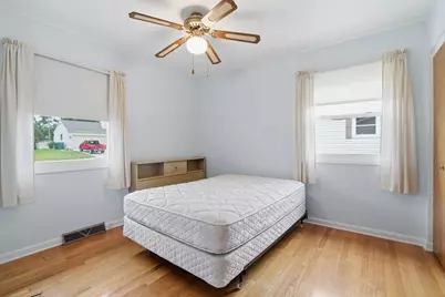 653 Lorraine Drive, Valparaiso, IN 46385 - Photo 14