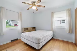653 Lorraine Dr, Valparaiso, IN 46385 - Photo 14