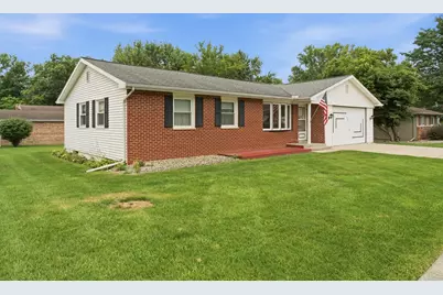 653 Lorraine Drive, Valparaiso, IN 46385 - Photo 2