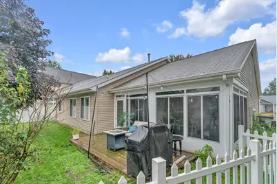 1557 Byfield Parkway, Valparaiso, IN 46385 - Photo 4