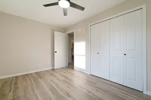 2806 Blake Rd, Portage, IN 46368 - Photo 16