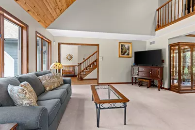 6234 E 109th Avenue, Crown Point, IN 46307 - Photo 4