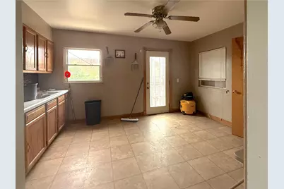 5609 Baring Avenue, East Chicago, IN 46312 - Photo 6