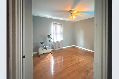 5609 Baring Avenue, East Chicago, IN 46312 - Photo 8