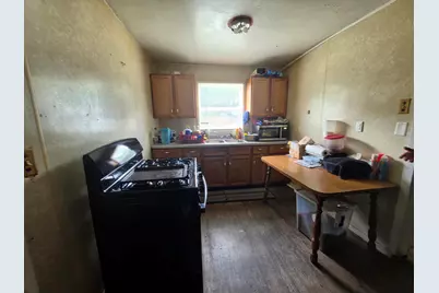 2420 E 35th Avenue, Lake Station, IN 46405 - Photo 4