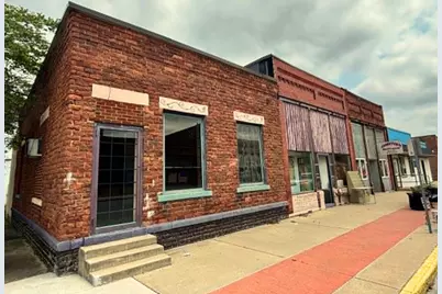 154 W Main Street, Brook, IN 47922 - Photo 2