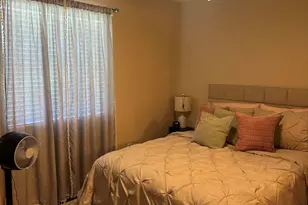 60 Lukes Ct, Hobart, IN 46342 - Photo 32