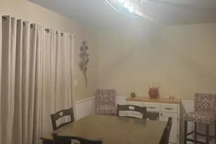 60 Lukes Ct, Hobart, IN 46342 - Photo 14