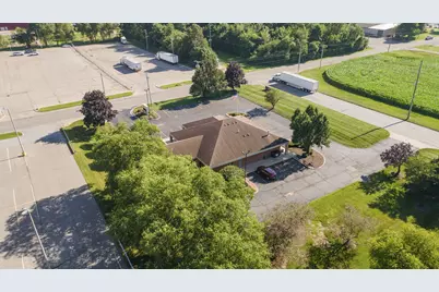 201 S Koomler Drive, La Porte, IN 46350 - Photo 30
