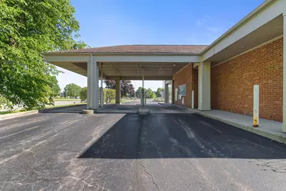 201 S Koomler Drive, La Porte, IN 46350 - Photo 8