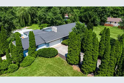 3050 W 47th Avenue, Gary, IN 46408 - Photo 2