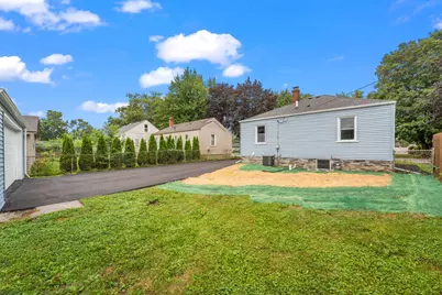 435 N Liberty Street, Hobart, IN 46342 - Photo 24