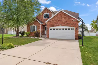 7241 E 104th Place, Crown Point, IN 46307 - Photo 2