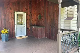 202 W Liberty St, North Liberty, IN 46554 - Photo 2