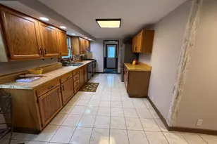 202 W Liberty St, North Liberty, IN 46554 - Photo 18