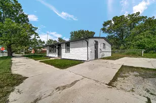 2101 Chase St, Gary, IN 46404 - Photo 16