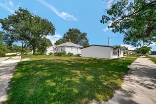 2101 Chase St, Gary, IN 46404 - Photo 18