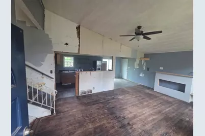 5012 Arthur Street, Gary, IN 46408 - Photo 2