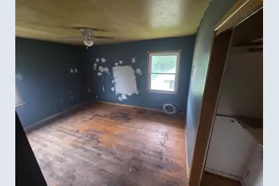 5012 Arthur Street, Gary, IN 46408 - Photo 8