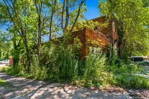 400 E 41st Ave, Gary, IN 46409 - Photo 4