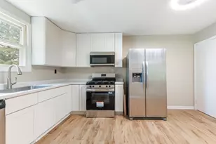 705 2nd Ave NW, Demotte, IN 46310 - Photo 8