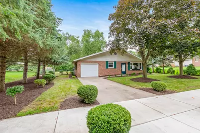 705 2nd Avenue NW, Demotte, IN 46310 - Photo 2