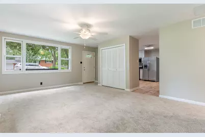 705 2nd Avenue NW, Demotte, IN 46310 - Photo 6