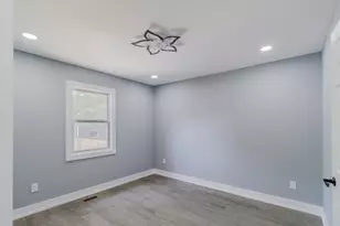4184 Van Buren St, Gary, IN 46408 - Photo 10