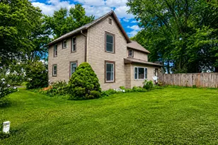 403 E 300 S, Valparaiso, IN 46383 - Photo 4