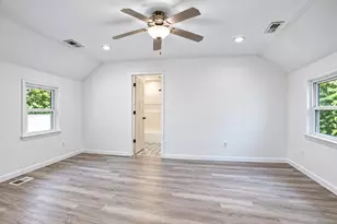 403 E 300 S, Valparaiso, IN 46383 - Photo 26