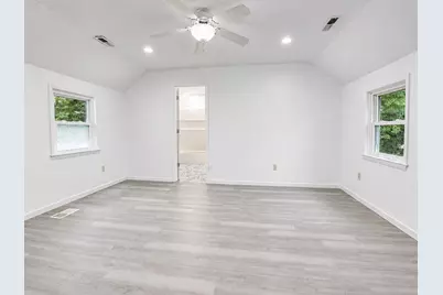 403 E 300 S, Valparaiso, IN 46383 - Photo 14