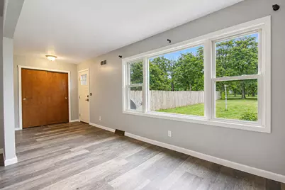 403 E 300 S, Valparaiso, IN 46383 - Photo 6