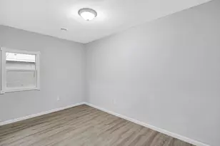 361 Madison St, Gary, IN 46402 - Photo 14