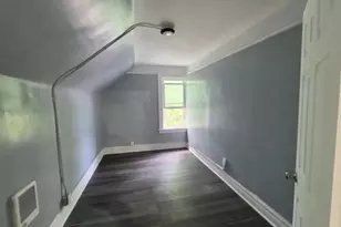 1653 W 10th Pl, Gary, IN 46404 - Photo 10