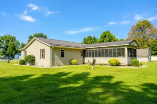 2105 S Tribue Dr, Knox, IN 46534 - Photo 18