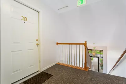 635 Cambridge Court #2b, Munster, IN 46321 - Photo 4