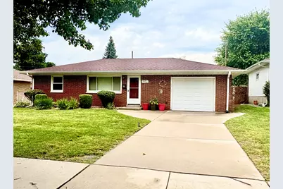 701 N Jay Avenue, Griffith, IN 46319 - Photo 1