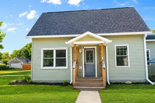 601 E 3rd St, Fowler, IN 47944 - Photo 1