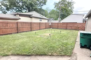 6607 Alabama Ave, Hammond, IN 46323 - Photo 4