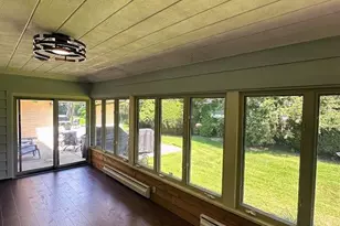 1801 Kingsbury Ave, La Porte, IN 46350 - Photo 12