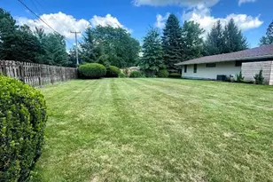 1801 Kingsbury Ave, La Porte, IN 46350 - Photo 28