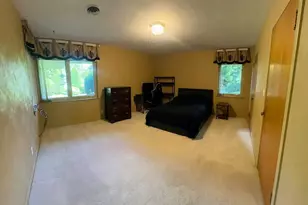 1801 Kingsbury Ave, La Porte, IN 46350 - Photo 26