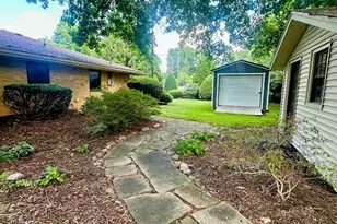 1801 Kingsbury Ave, La Porte, IN 46350 - Photo 2