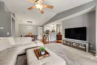 9841 Wildwood Court #2c, Highland, IN 46322 - Photo 8