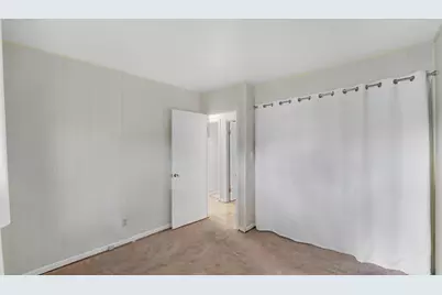 1250 N Glenwood Avenue, Griffith, IN 46319 - Photo 16