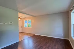 3884 Maitland St, Hobart, IN 46342 - Photo 2