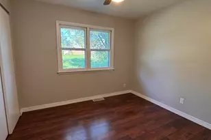 3884 Maitland St, Hobart, IN 46342 - Photo 14